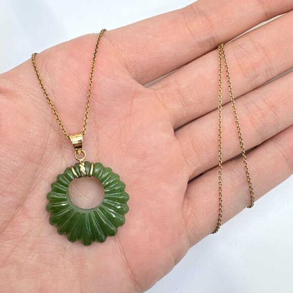 VTG Sterling Silver 925 Jade Circle Pendant Necklace  Cable Chain 18" Adjustable - Picture 5 of 14